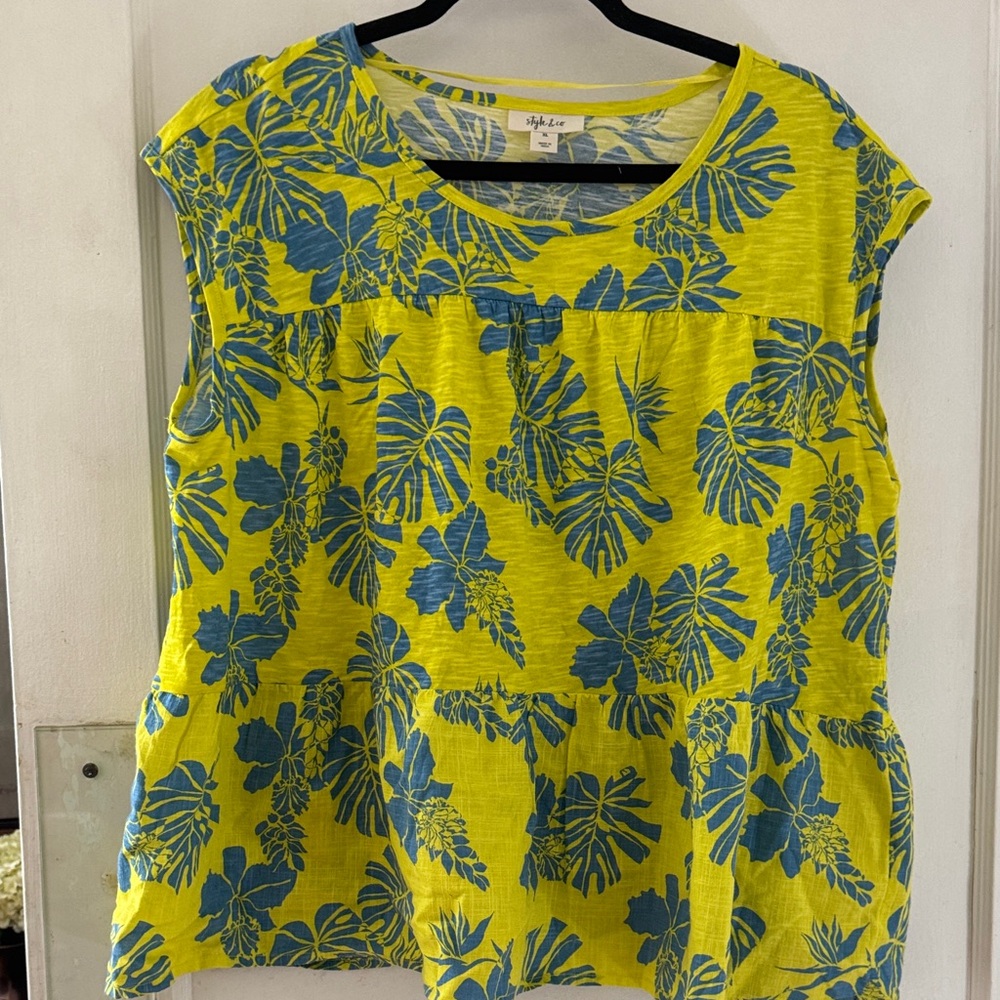 Style &Co tiered cotton top XL